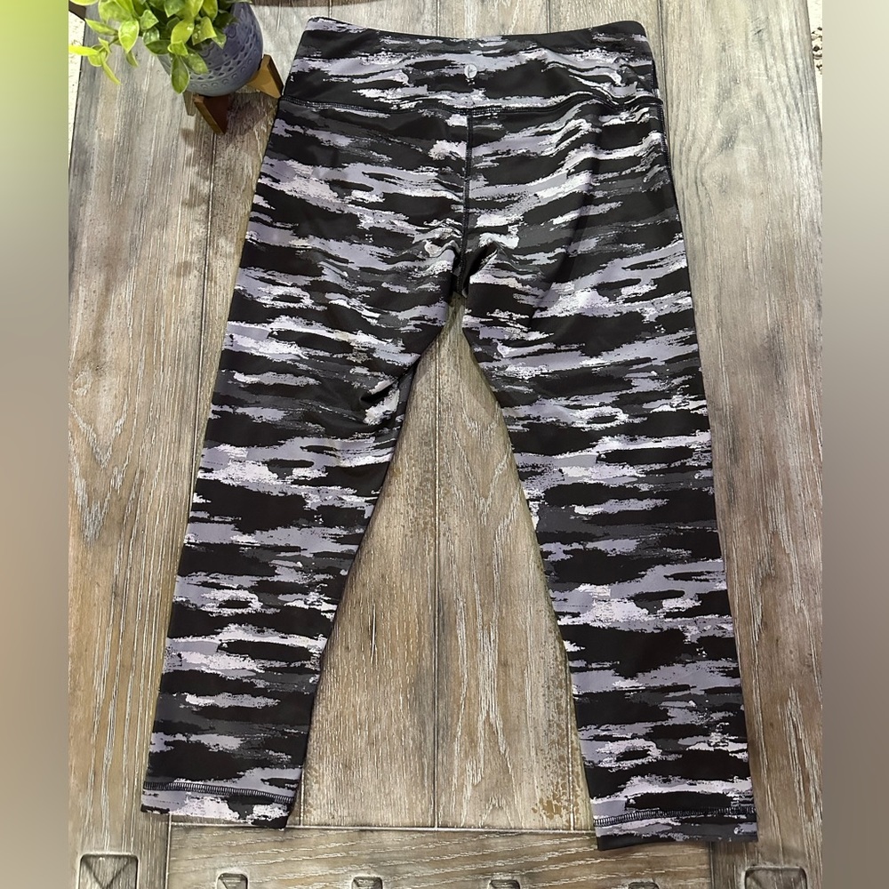 90 Degree by Reflex Workout Leggings - Picture 5 of 10